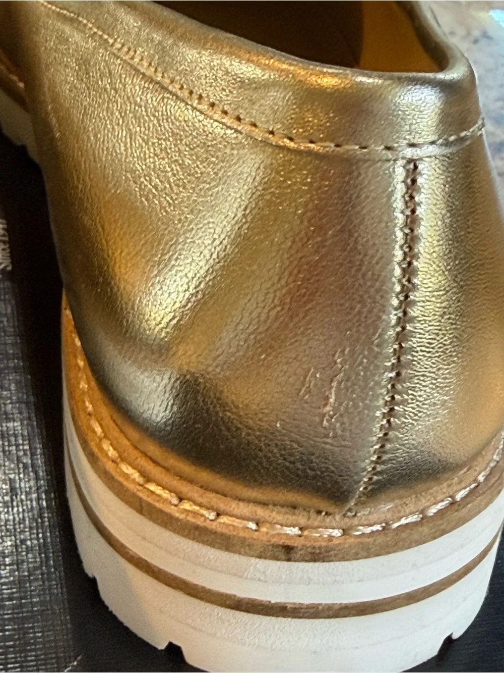 NEW Talbots LAURA LINK LEATHER LOAFERS - METALLIC Gold, Size 7.5